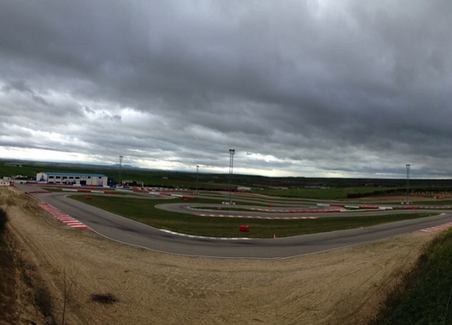 Circuito de karting correcaminos